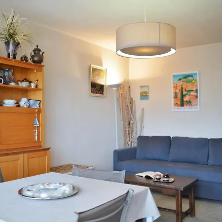 Bel Appt 2p Pour 4 A Bormes-les-mimosas, En Face De La - Fr-1-251-229 *