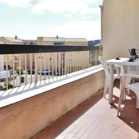 Bel Appt 2p Pour 4 A Bormes-les-mimosas, En Face De La - Fr-1-251-229